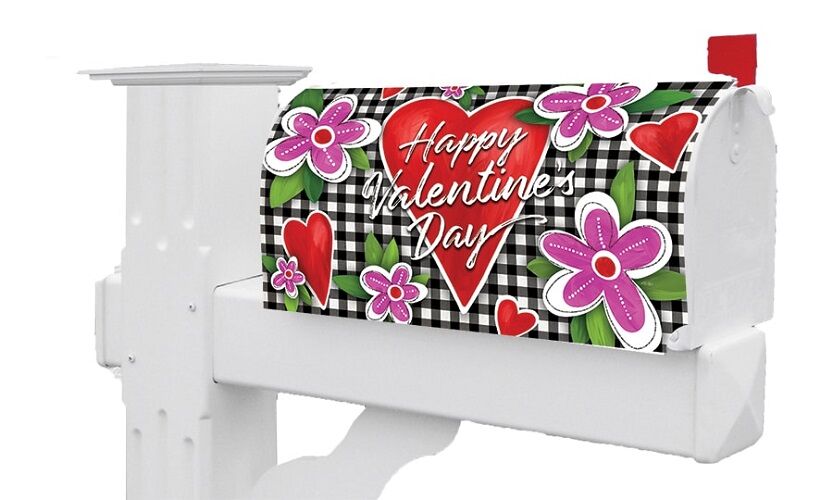 Gingham Valentine Mailbox Cover | Mailbox Covers | MailWraps